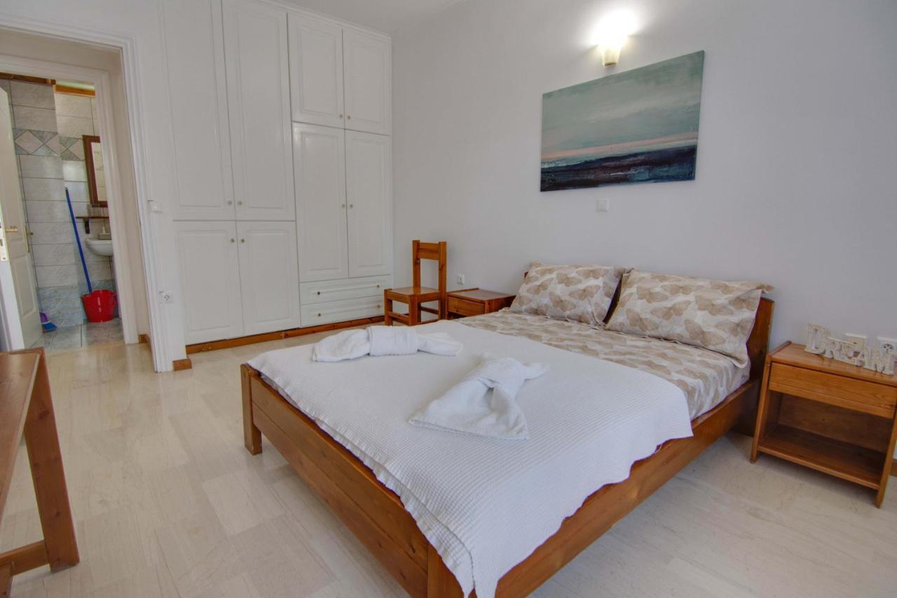 The Big Cypress Apartments Apolpaina Bagian luar foto